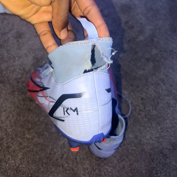 Nike Mercurial Superfly 8 Kylian Mbappe (Purple Red Sole) - Picture 3 of 5